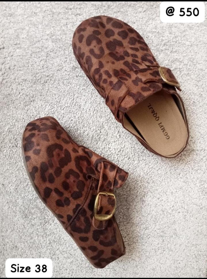 Shoe size 38